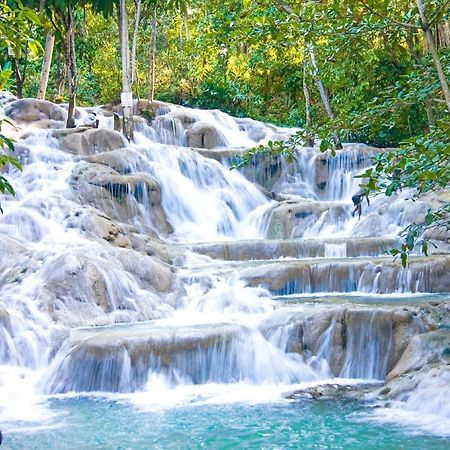 The Roseville Ocho Rios Exteriör bild